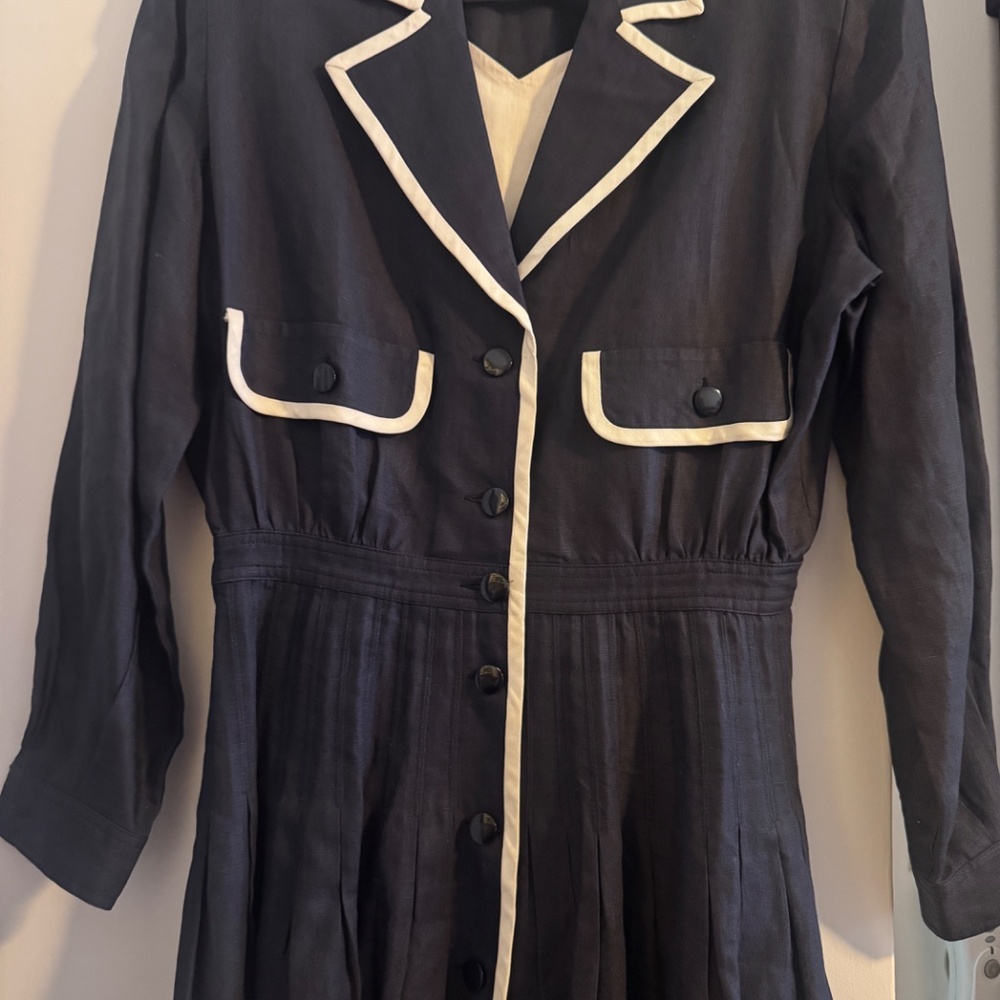 Vintage Valentino "Miss V" Navy and White Collared Dress- Vintage Size 12 - Picture 10 of 12